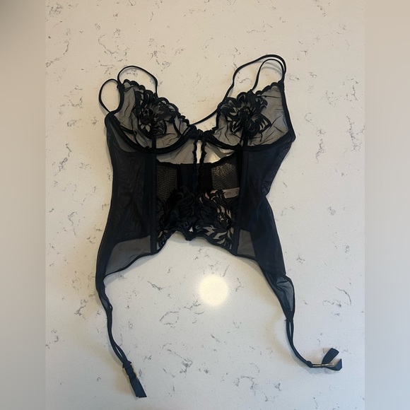 Victoria's Secret Other - Victoria Secret bra corset. NWT